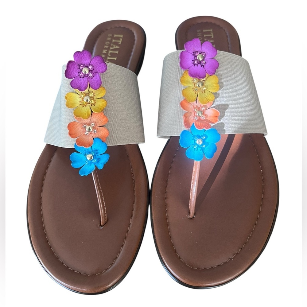 Italian Shoemakers Merry slip on sandal , new in box, size 11